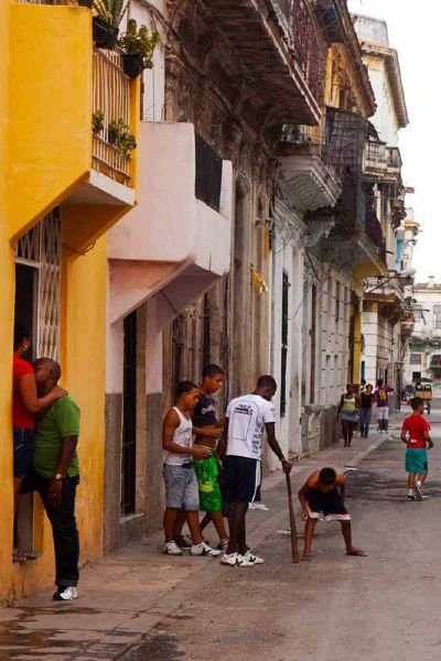 Cuban street scene